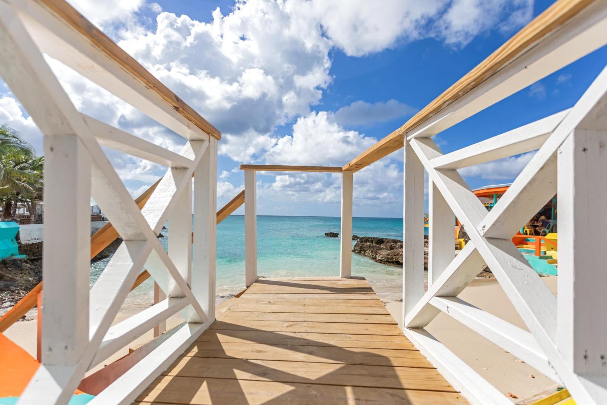 Maho Beach House - Sand Bar Studio - Ocean View المظهر الخارجي الصورة